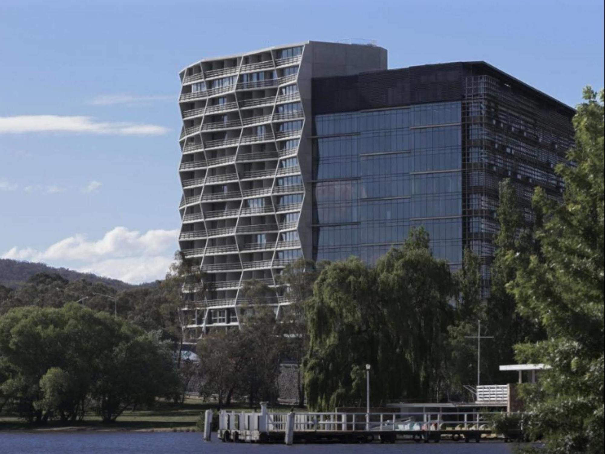 Nishi Apartments Eco Living By Ovolo Canberra Extérieur photo