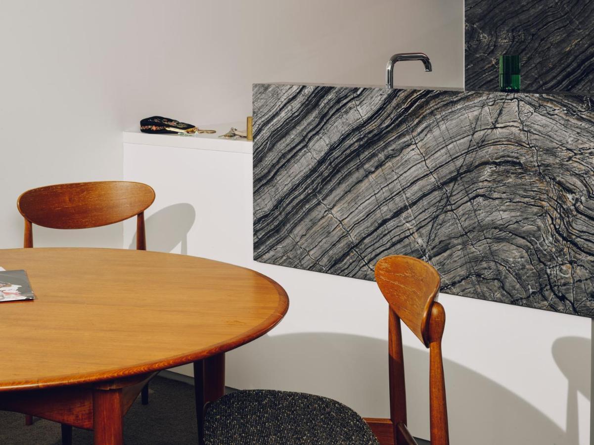 Nishi Apartments Eco Living By Ovolo Canberra Extérieur photo